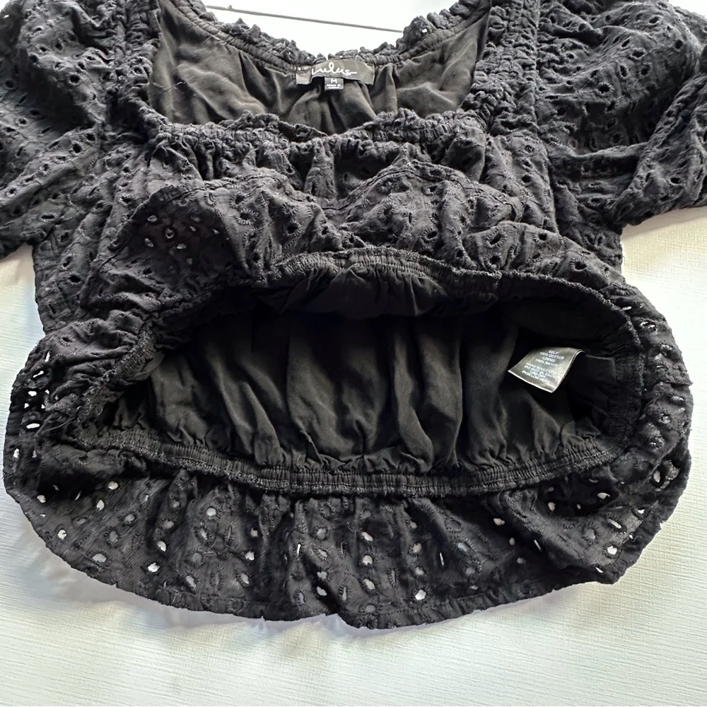 Lulu’s black‎ eyelit 3/4 sleeve crop top blouse juniors medium
